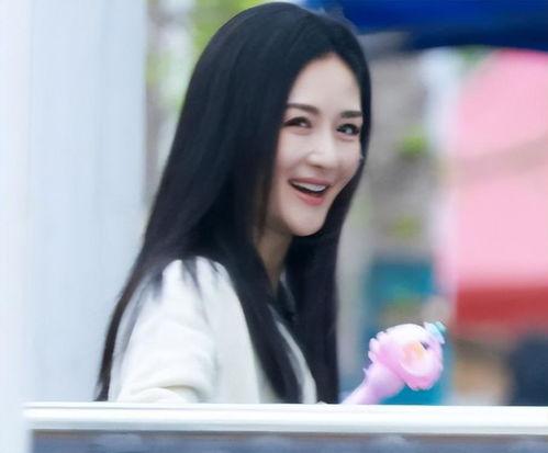 吃瓜爆料姐姐是谁的孩子,吃瓜爆料姐姐背后的神秘孩子身份